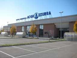 Udine C.C. Acquazzurra, locali commerciali a partire da 100mq