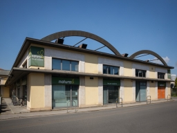 Prato via Valetini, locali commerciali e uffici a partire da 100mq
