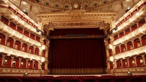 Teatro Petruzzelli Bari