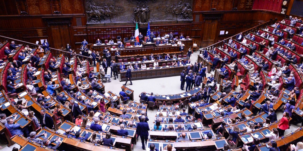 esecutivo-domani-il-voto-di-fiducia-a-montecitorio-il-neo-premier-giorgia-meloni-parla-alle-11-social-site-zwo7_20221026-080413_1.jpg