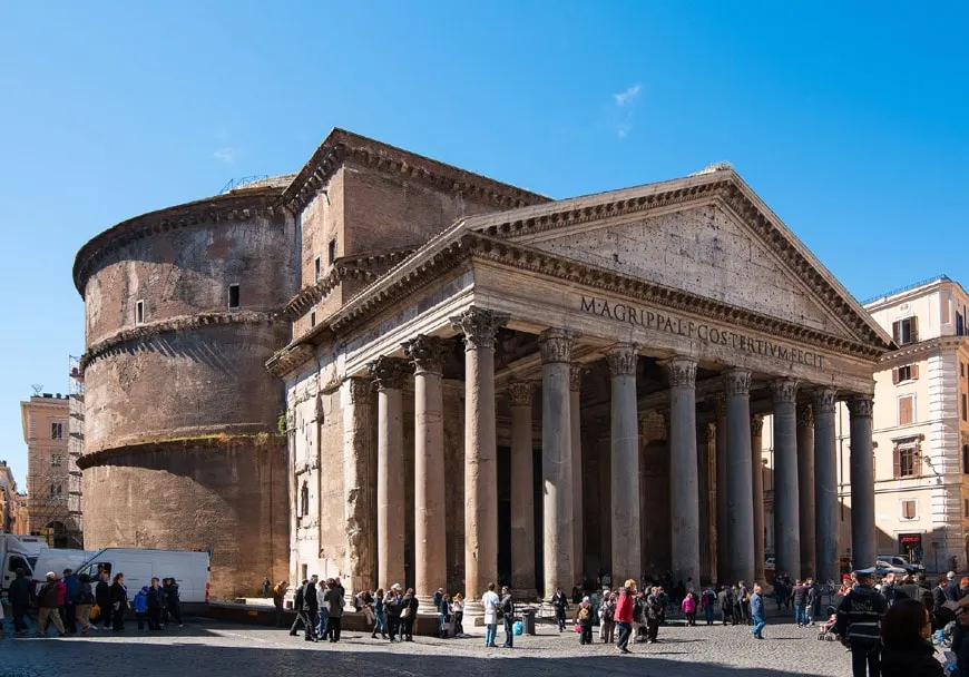 Pantheon-Rome-exterior-_20230112-091013_1.webp