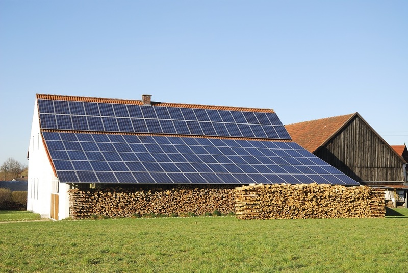 fotovoltaico-tetto-agricoltura-_20230427-075007_1.jpg