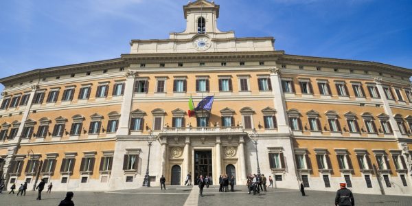 Palazzo Montecitorio 1140x700